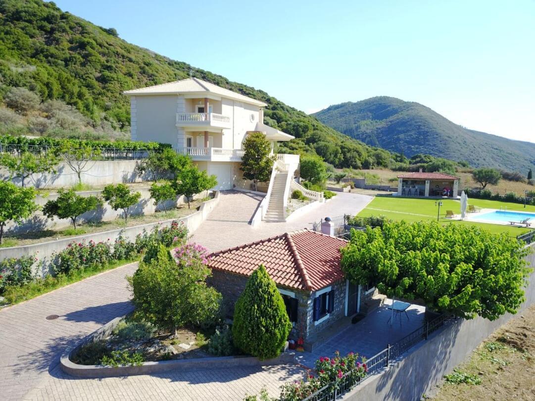 Villa Anna 나프팍토스 외부 사진